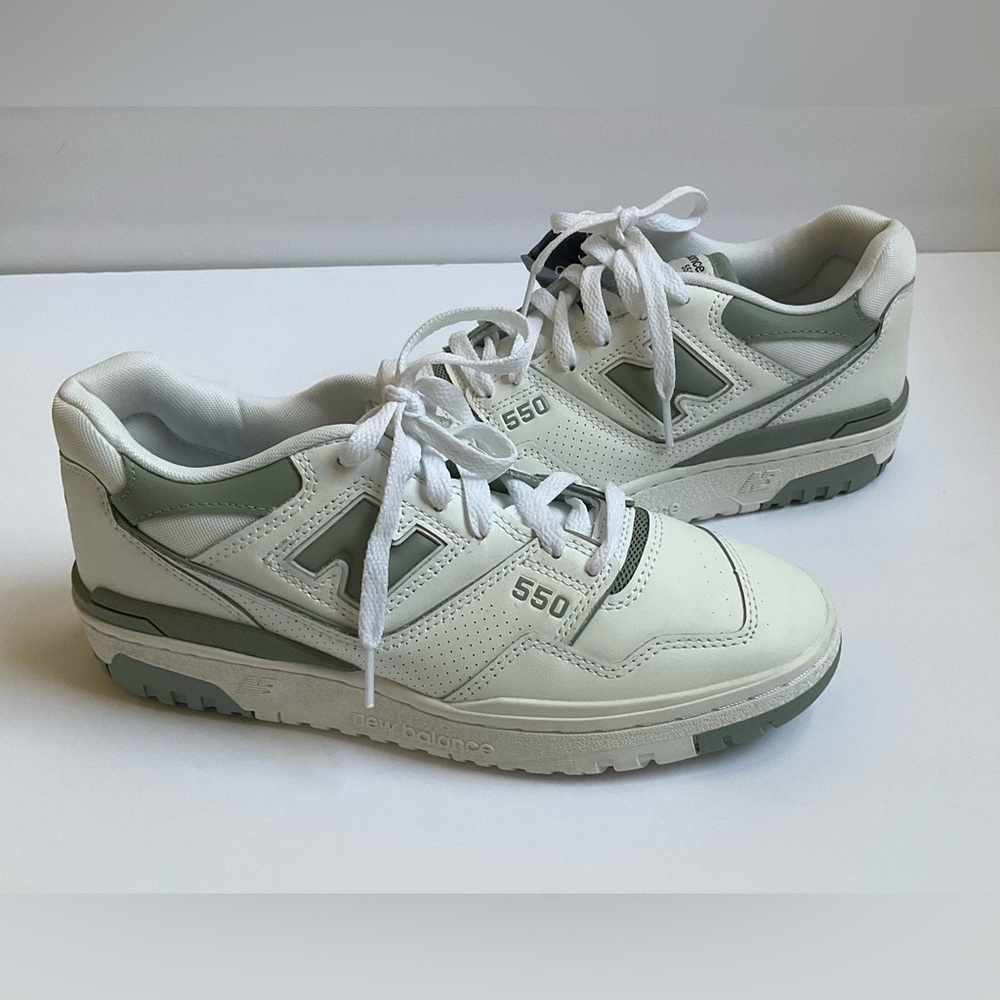 New Balance 550 White/ Green unisex